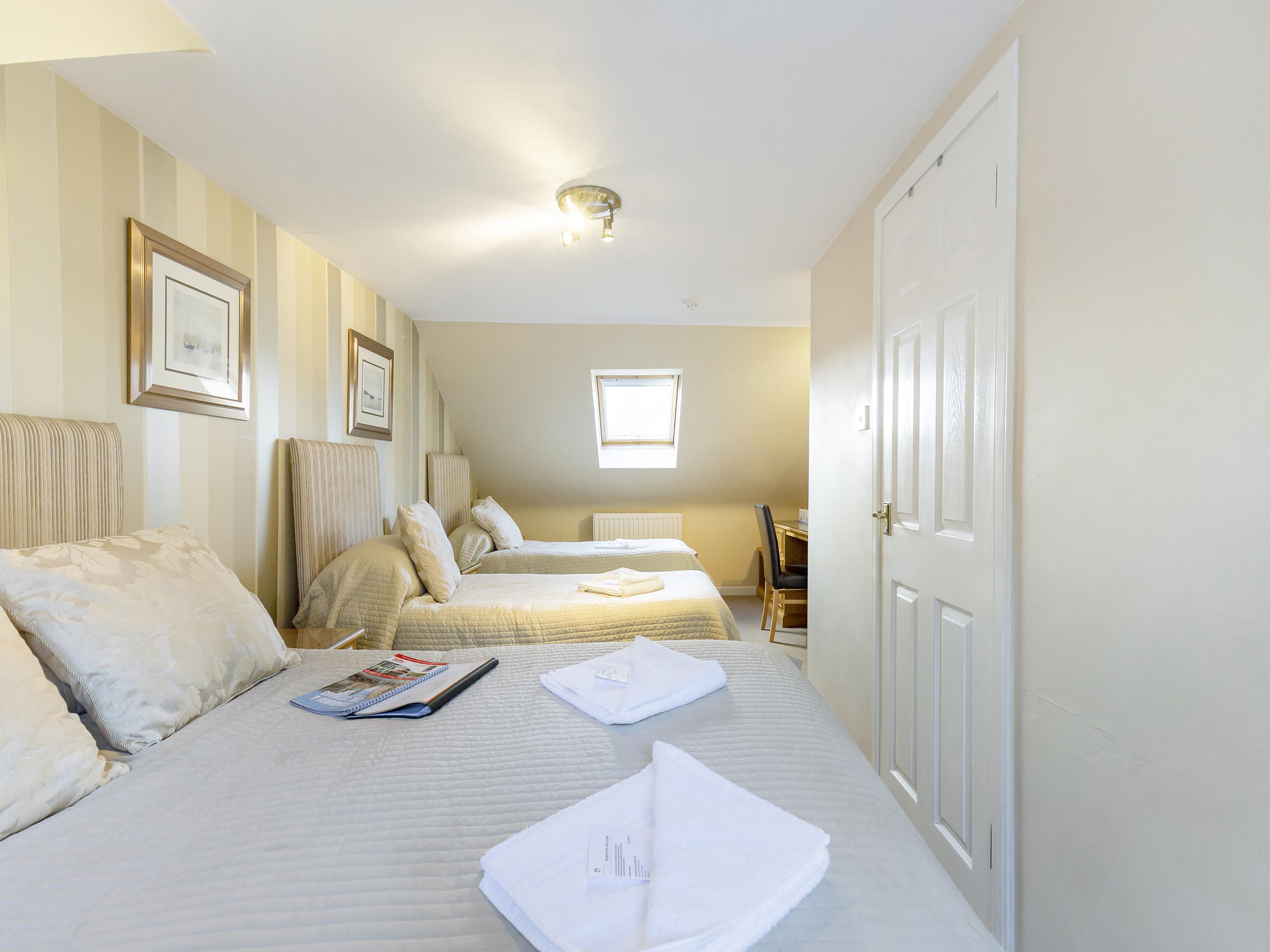 Arden Guest House, Craigmillar Castle Edinburgh Ngoại thất bức ảnh
