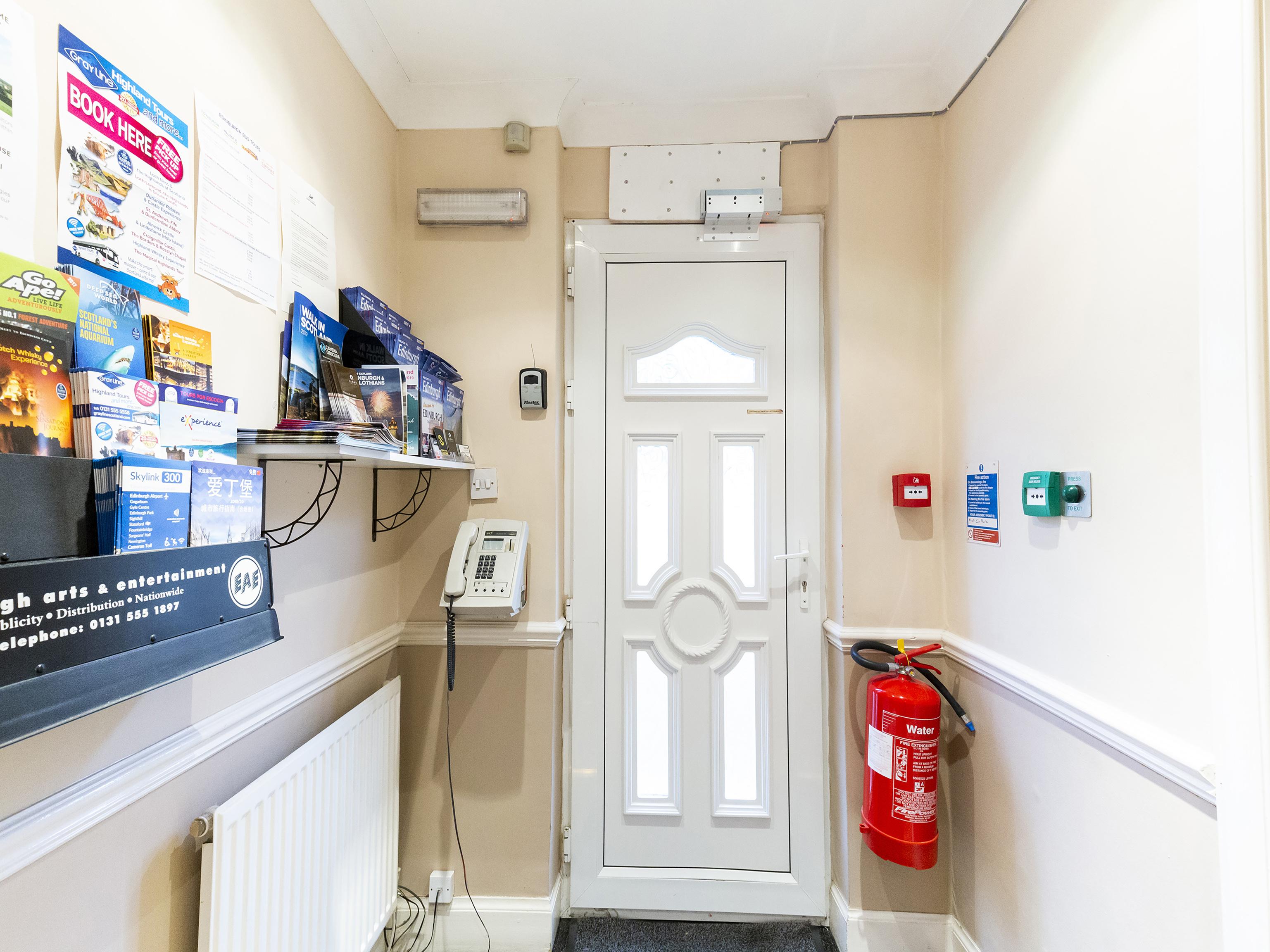 Arden Guest House, Craigmillar Castle Edinburgh Ngoại thất bức ảnh