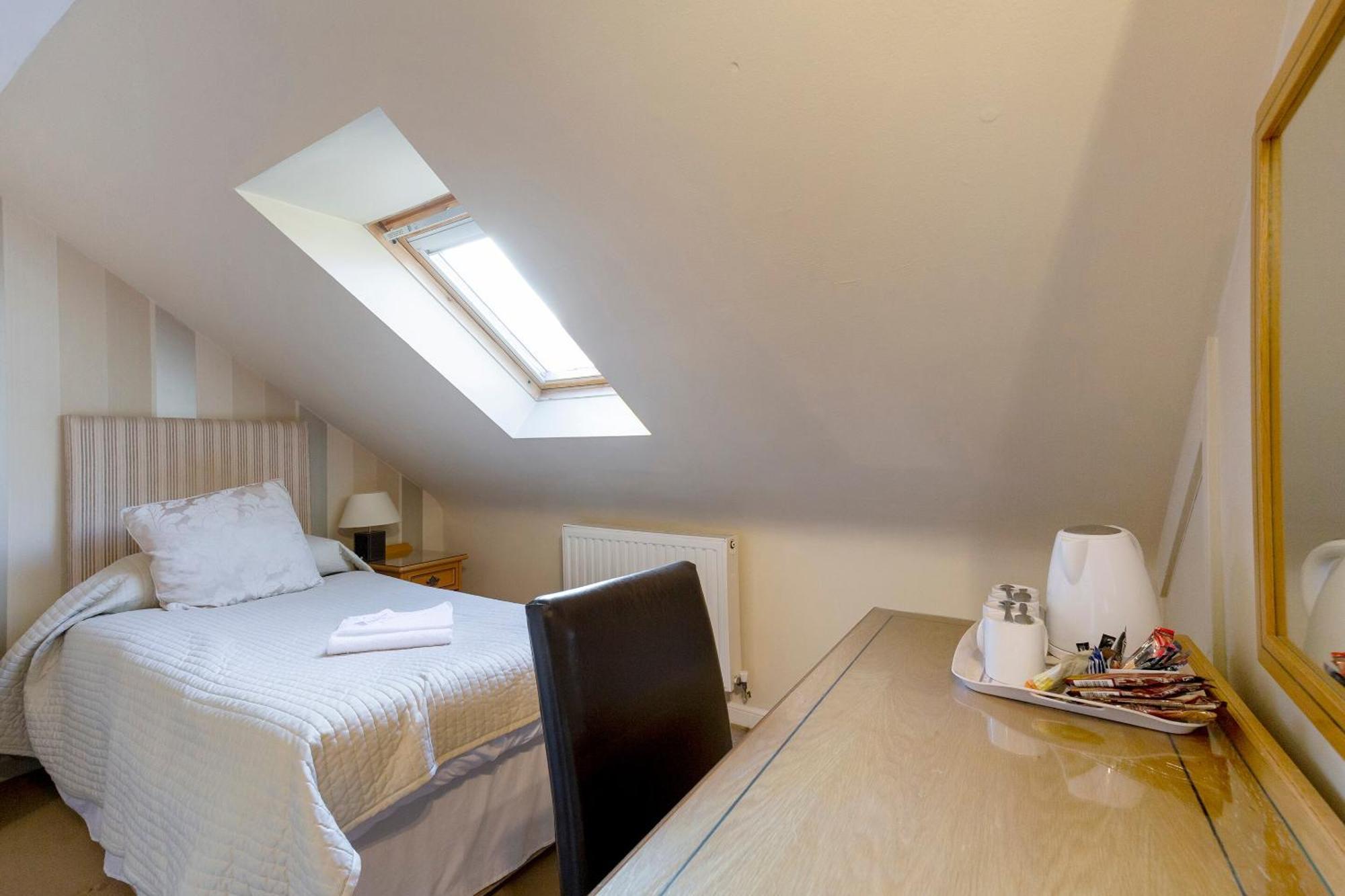 Arden Guest House, Craigmillar Castle Edinburgh Ngoại thất bức ảnh